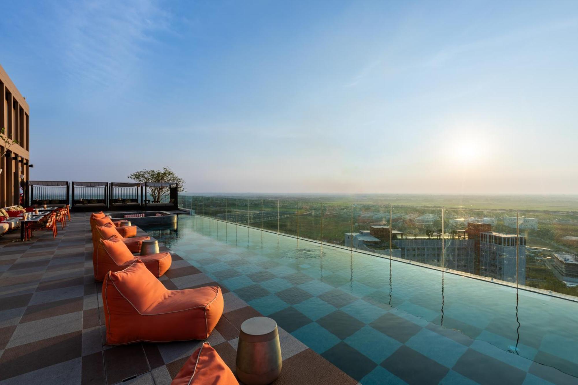 Centara Ayutthaya Hotel Exterior photo